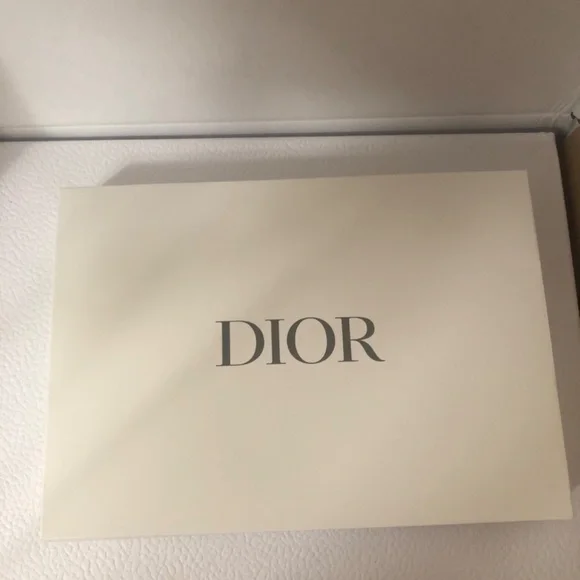 Dior Beauty Pink clutch Limited Edition - Picture 13 of 16